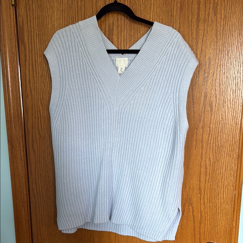 Light Blue Sleeveless Knit Top